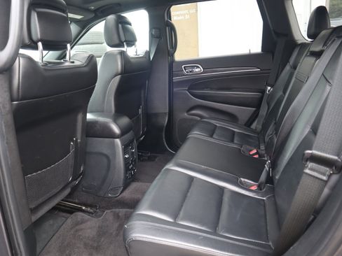 Used 2018 Jeep Grand Cherokee Limited image 52