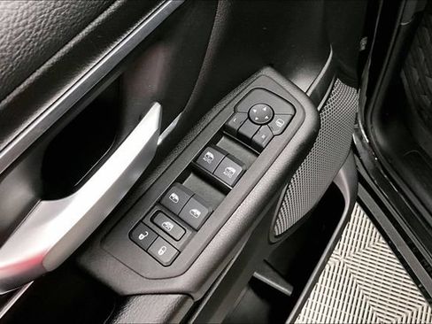 Used 2025 RAM 1500 Big Horn AWD/4WD image 31