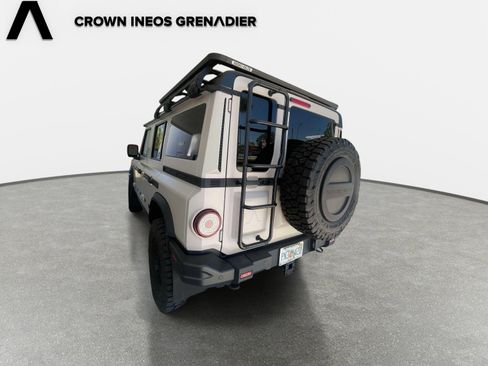 Used 2025 INEOS Grenadier Fieldmaster Edition image 4