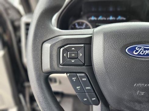 Used 2022 Ford F250 XL w/ STX Appearance Package image 28