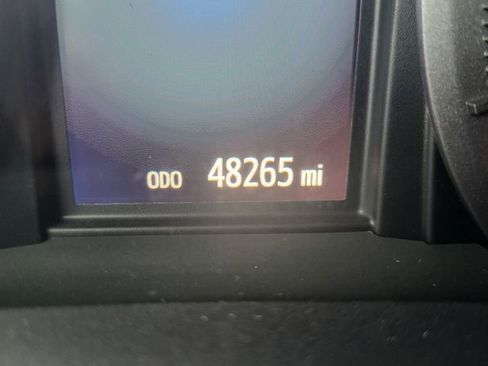 Used 2020 Toyota Sienna L image 20