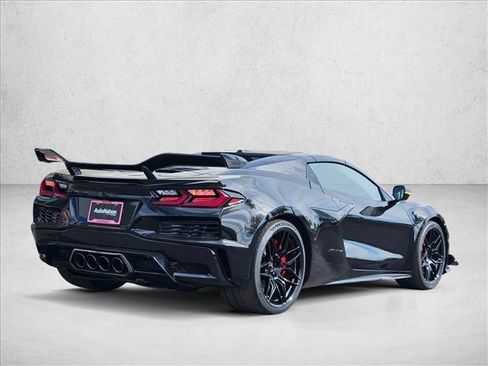 New 2026 Chevrolet Corvette Z06 w/ Z07 Performance Package image 2
