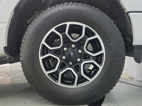 Used 2022 Ford F150 XLT w/ Equipment Group 302A High image 32