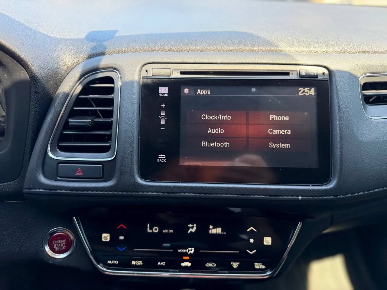 Used 2018 Honda HR-V EX image 41
