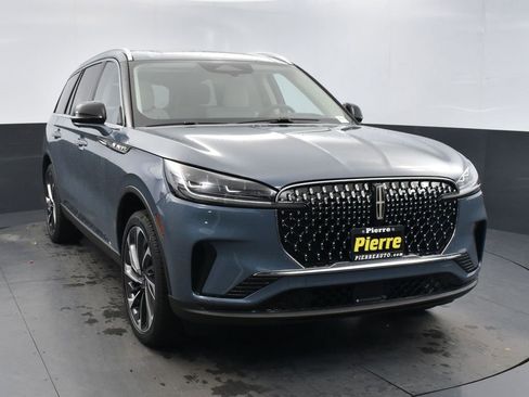 New 2026 Lincoln Aviator Reserve w/ Luxury Package image 6