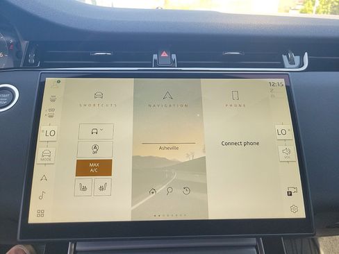 Certified 2025 Land Rover Range Rover Evoque S image 31