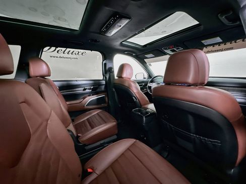 Used 2024 Kia Telluride SX Prestige AWD/4WD image 31