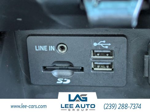 Used 2014 Ford Explorer Limited w/ Equipment Group 301A FWD image 27