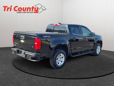 Used 2020 Chevrolet Colorado LT w/ LT Convenience Package image 8