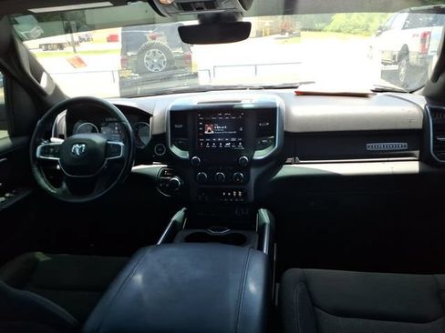 Used 2019 RAM 1500 Big Horn AWD/4WD image 14