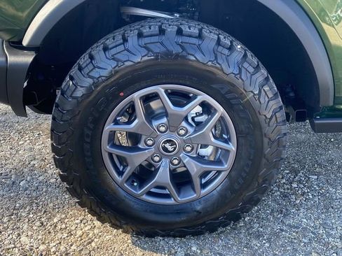 New 2025 Ford Bronco Badlands AWD/4WD image 7