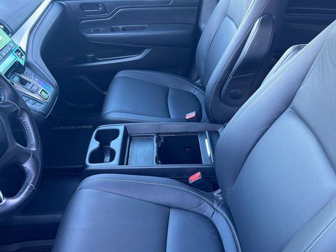 Used 2023 Honda Odyssey EX-L image 11