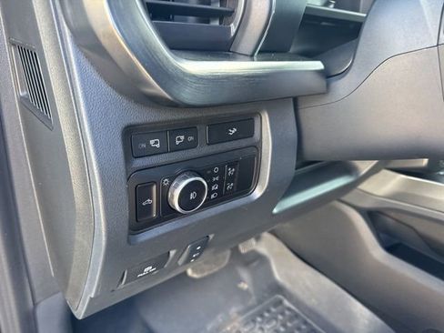 Used 2023 Ford F350 Lariat w/ Chrome Package image 9