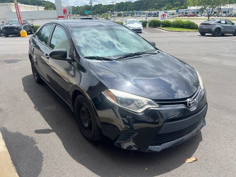 Used 2016 Toyota Corolla L FWD image 4