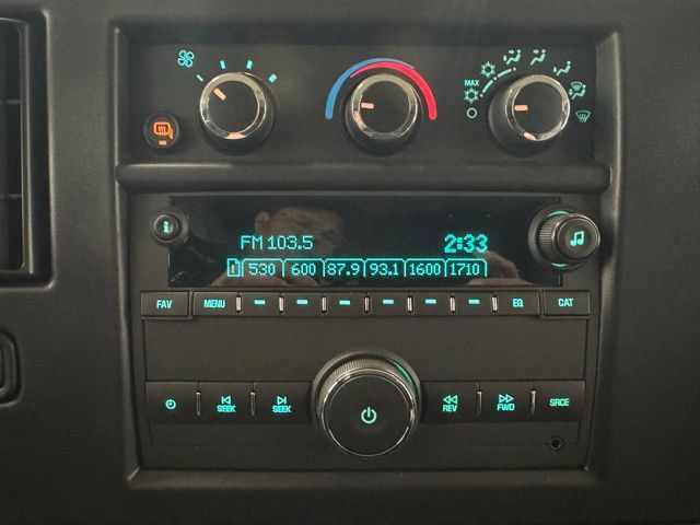New 2026 Chevrolet Express 2500 w/ Driver Convenience Package RWD image 15