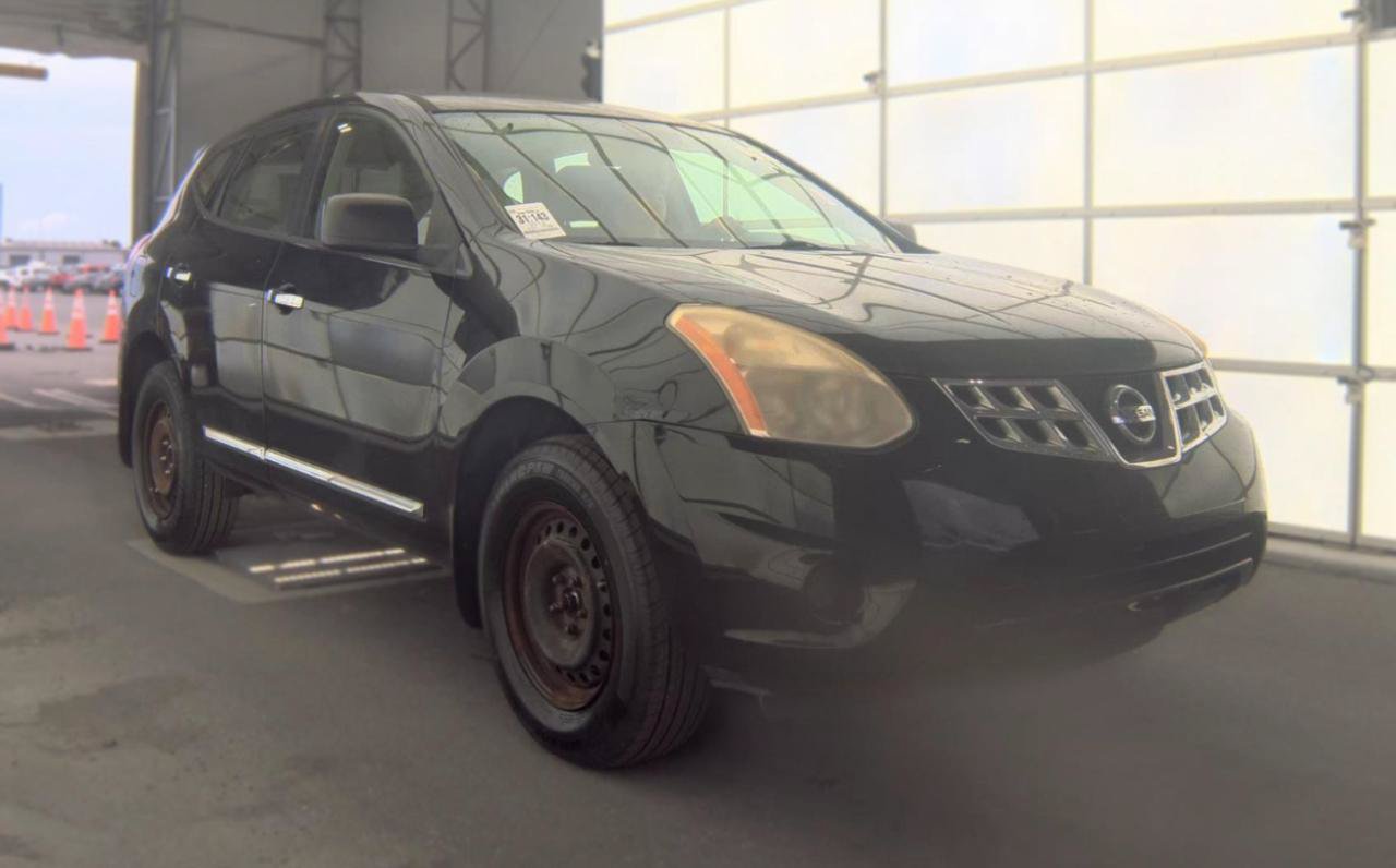 Used 2013 Nissan Rogue S FWD image 4
