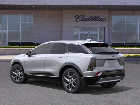 New 2026 Cadillac Optiq Luxury 1 image 3