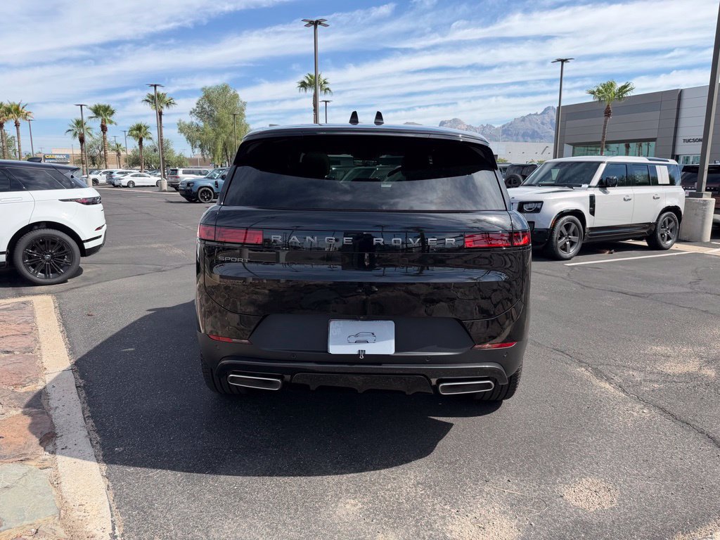 New 2027 Land Rover Range Rover Sport SE AWD/4WD image 18