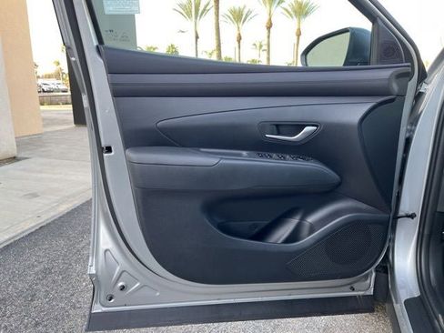 New 2026 Hyundai Tucson SE image 14