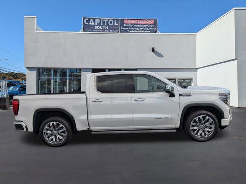Used 2024 GMC Sierra 1500 Denali w/ Denali Reserve Package AWD/4WD image 2