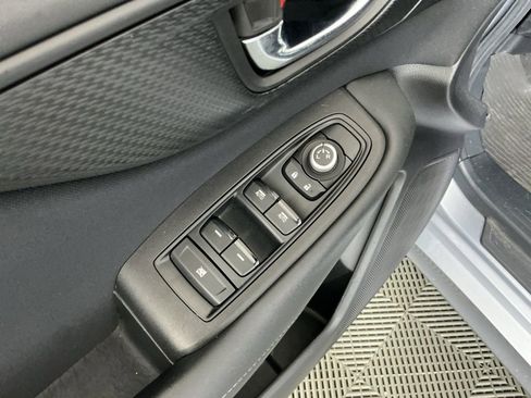 Used 2020 Subaru Legacy Premium image 20