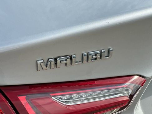 Used 2020 Chevrolet Malibu LT image 17