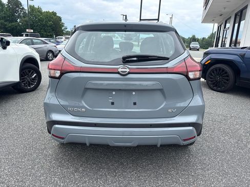 Used 2023 Nissan Kicks SV FWD image 7