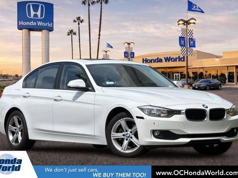 Used 2015 BMW 320i xDrive Sedan AWD/4WD image 1