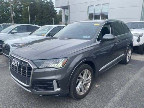 Certified 2023 Audi Q7 2.0T Premium Plus AWD/4WD image 3