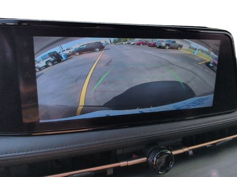 Used 2023 Nissan Ariya FWD image 13