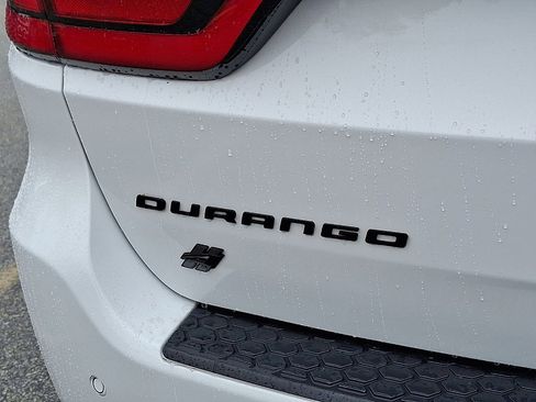 Certified 2025 Dodge Durango GT w/ Blacktop Package AWD/4WD image 24