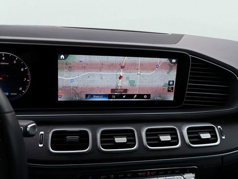 Certified 2023 Mercedes-Benz GLS 450 4MATIC image 22