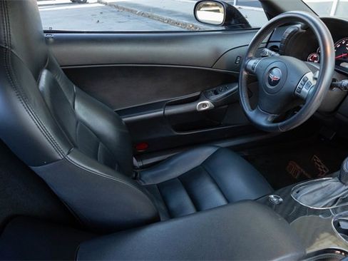 Used 2010 Chevrolet Corvette Grand Sport w/ Preferred Equipment Group image 18