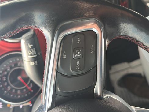 Used 2020 Jeep Gladiator Rubicon AWD/4WD image 17