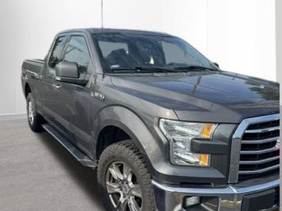 Used 2015 Ford F150 XLT w/ Equipment Group 301A Mid