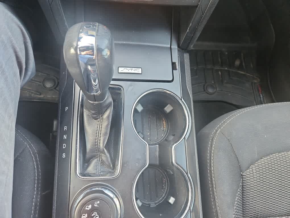 Used 2019 Ford Explorer XLT w/ Equipment Group 201A AWD/4WD image 19