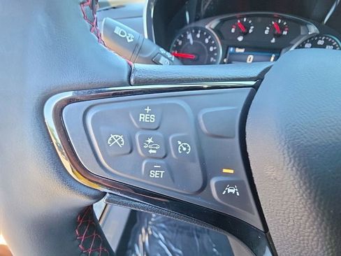 Used 2023 Chevrolet Equinox RS AWD/4WD image 23