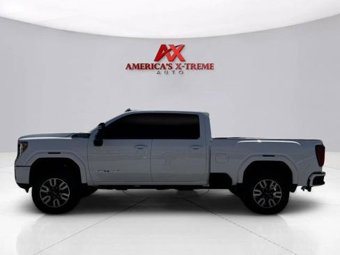 Used 2021 GMC Sierra 2500 AT4 w/ AT4 Premium Plus Package AWD/4WD image 2
