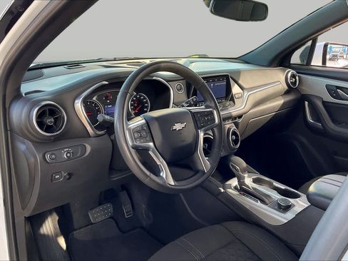 Used 2021 Chevrolet Blazer LT AWD/4WD image 17