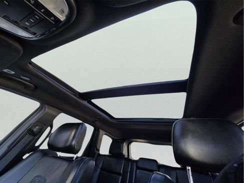 Used 2018 Jeep Grand Cherokee Overland image 23