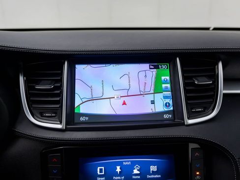 Used 2019 INFINITI QX50 Essential w/ Premium Heat Package AWD/4WD image 28