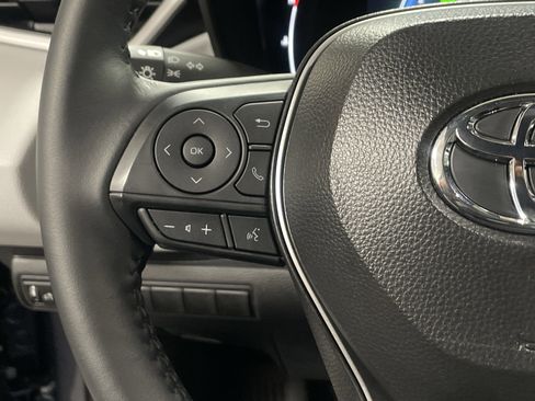 Certified 2026 Toyota Corolla SE FWD image 19