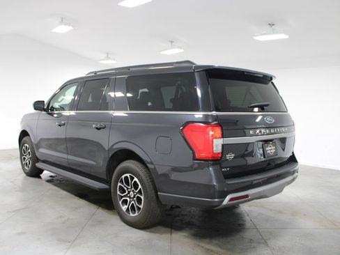Used 2024 Ford Expedition Max XLT image 7