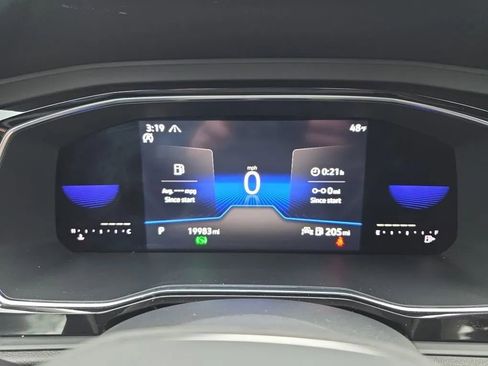 Used 2023 Volkswagen Jetta SE image 16