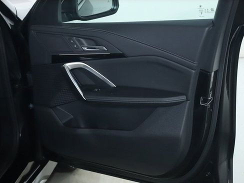 Used 2026 BMW X1 xDrive28i w/ Convenience Package image 37