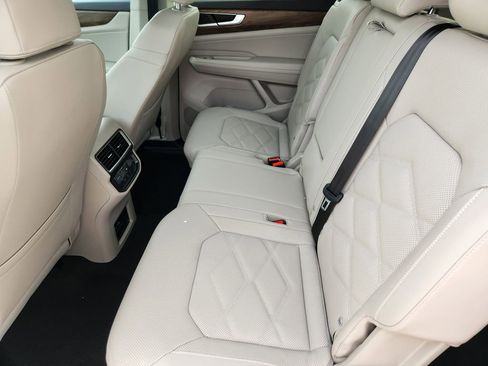 New 2026 Volkswagen Atlas SE AWD/4WD image 19