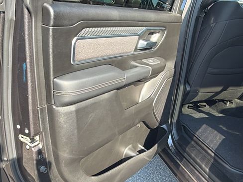 Used 2025 RAM 1500 Big Horn AWD/4WD image 22