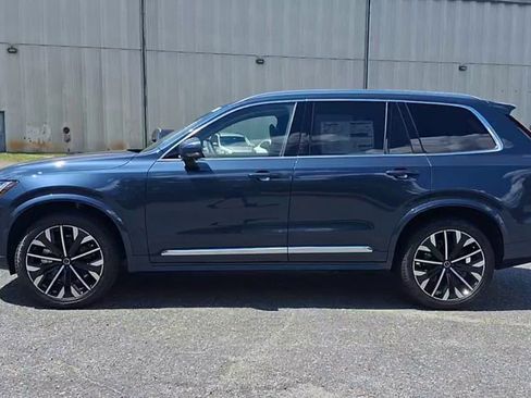 New 2026 Volvo XC90 B5 Plus image 9