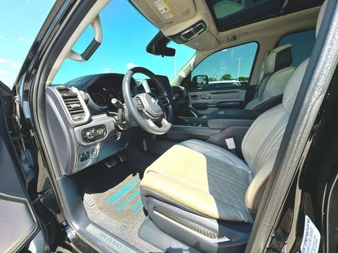 Used 2025 RAM 1500 Tungsten AWD/4WD image 10