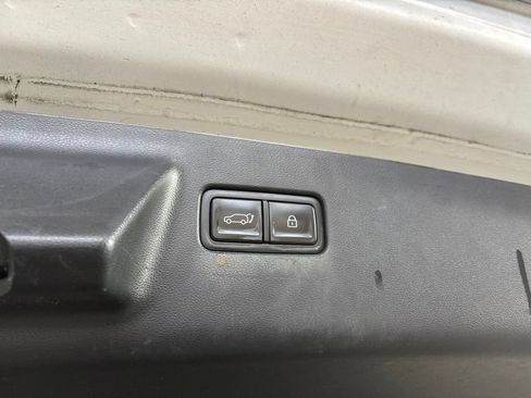 Used 2024 Hyundai Santa Fe SEL FWD image 28